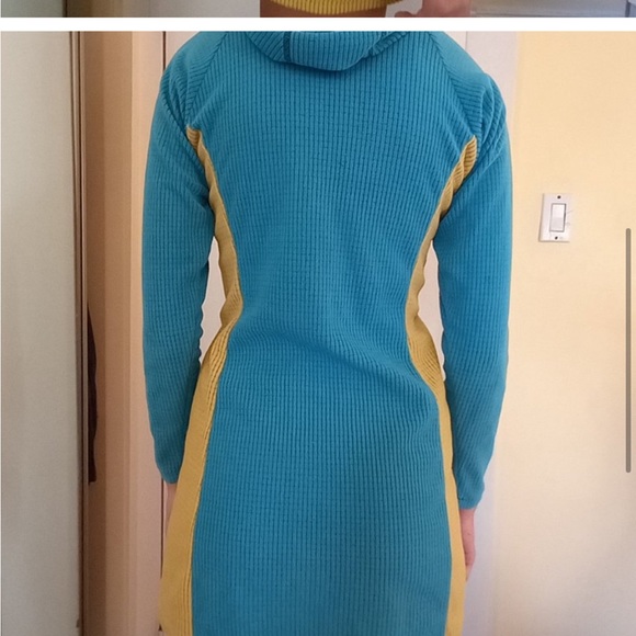 Melanzana Fleece Dress - Blue and Yellow Xs - Picture 3 of 5